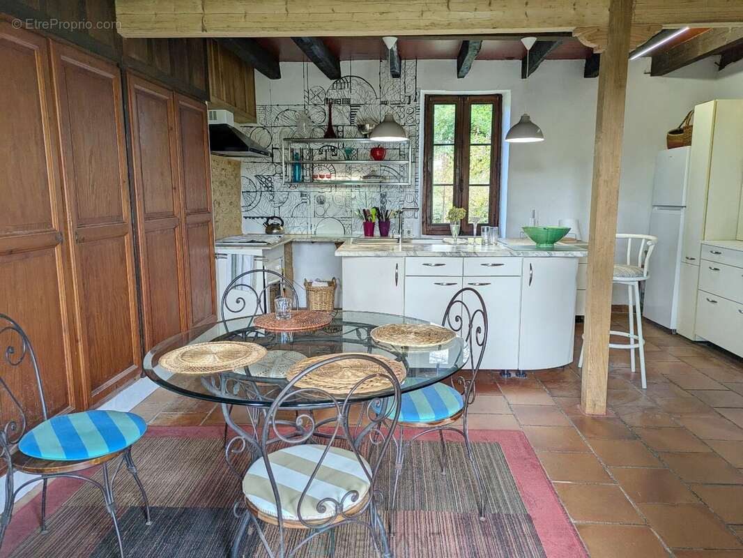 Maison à COUX-ET-BIGAROQUE