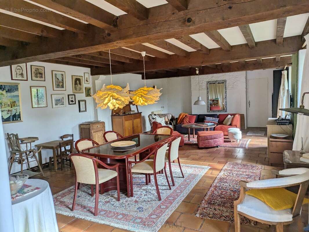 Maison à COUX-ET-BIGAROQUE