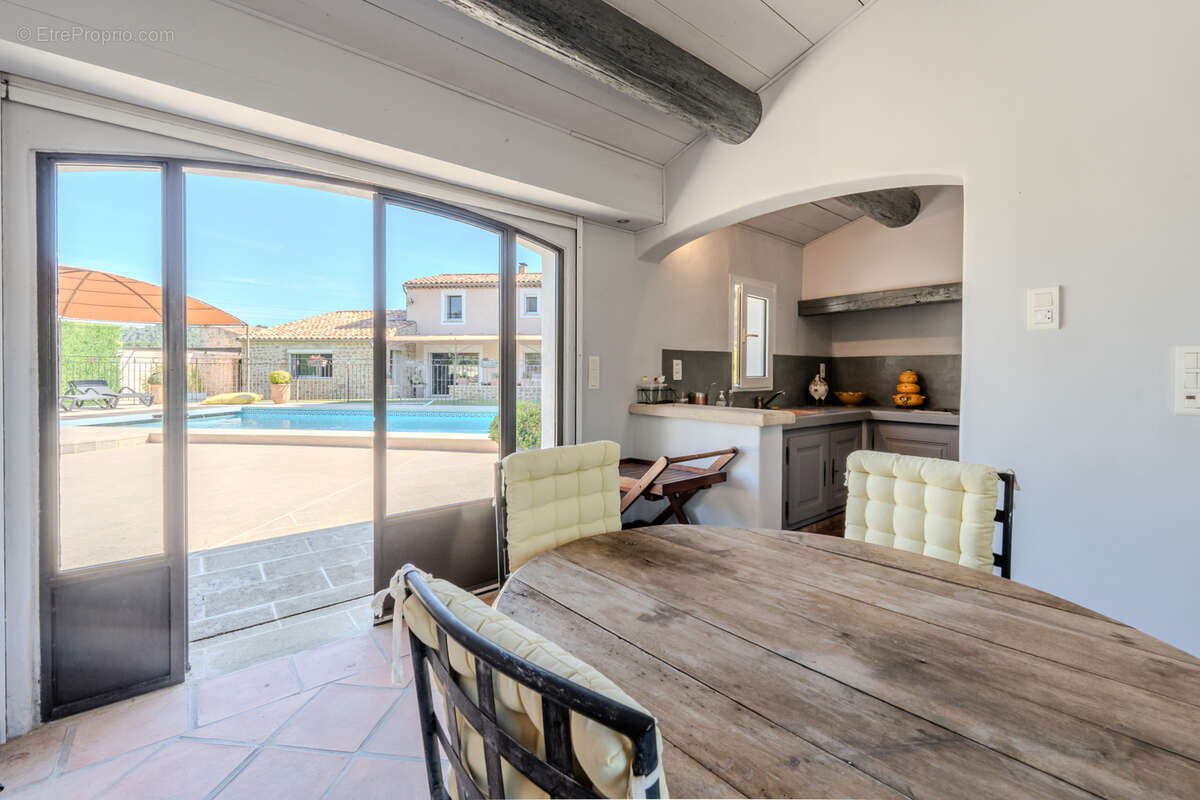 Maison à VILLELAURE