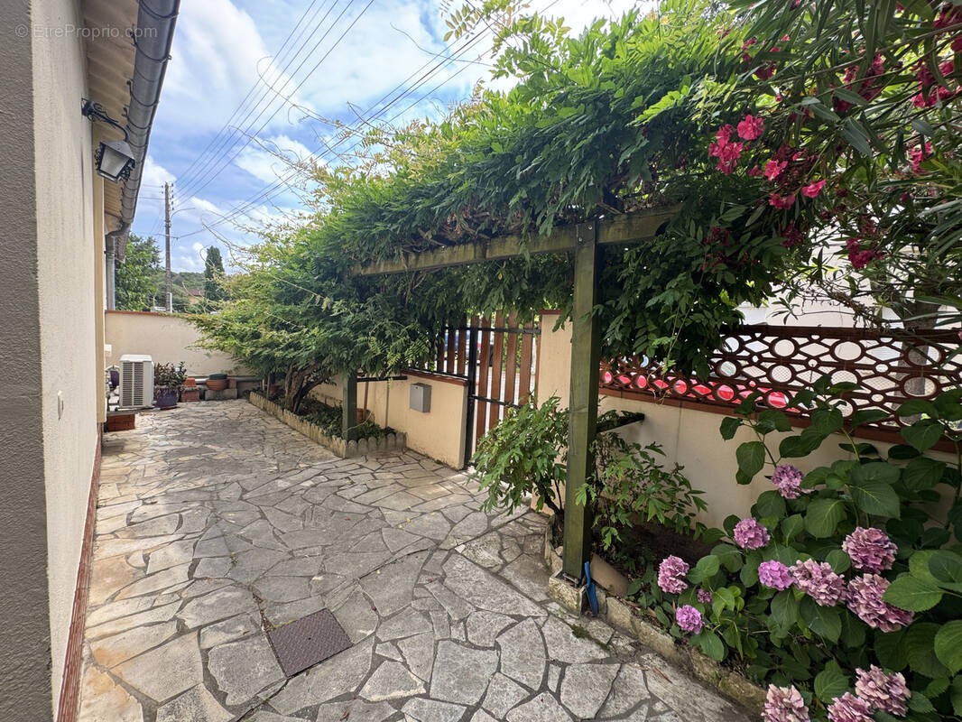 Maison à VILLEMUR-SUR-TARN