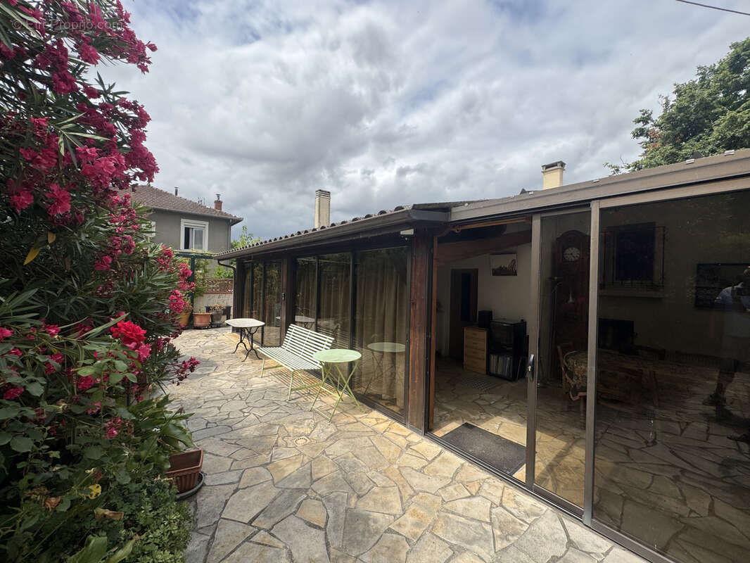 Maison à VILLEMUR-SUR-TARN