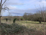 Terrain à MERRY-LA-VALLEE