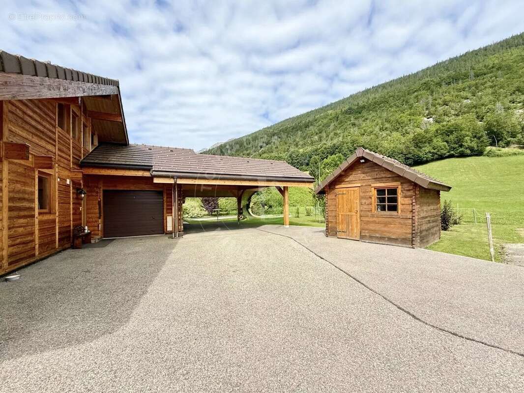 Maison à SAINT-JEAN-DE-SIXT