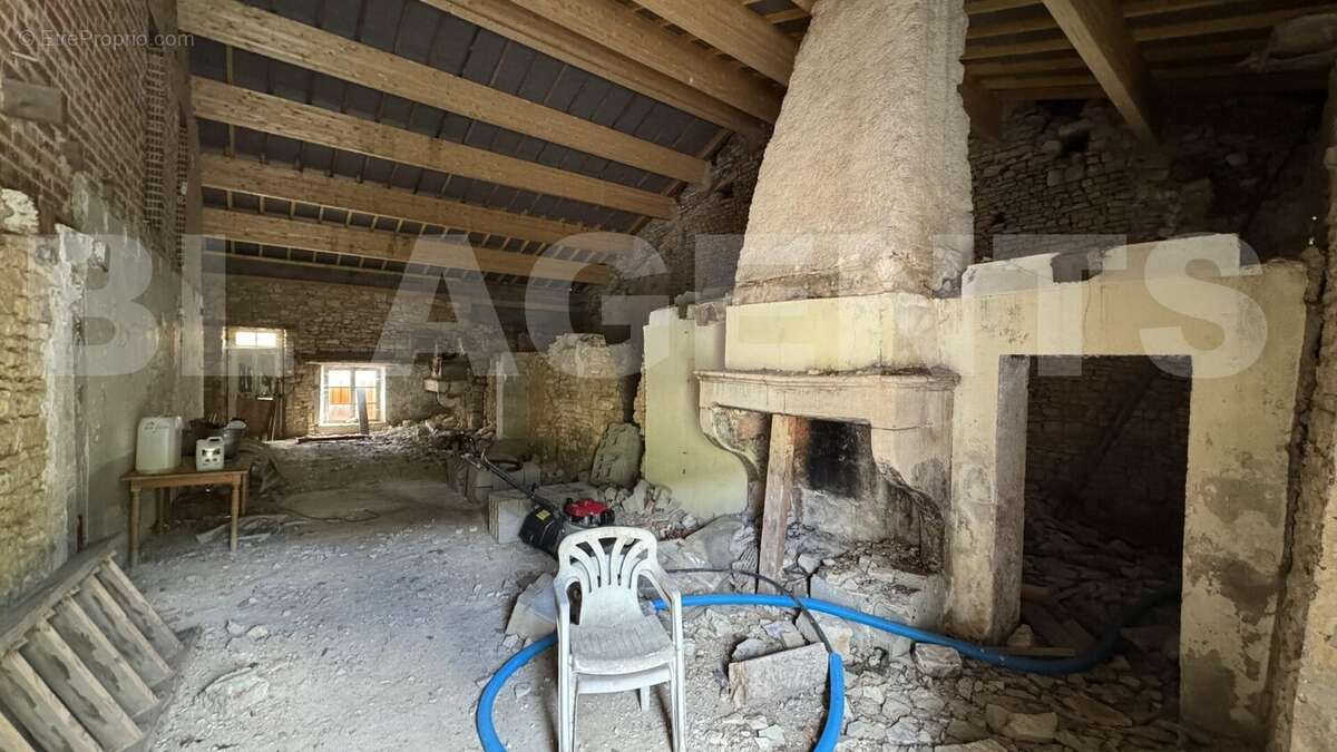 IMG_8937 - Maison à COUSANCES-LES-TRICONVILLE