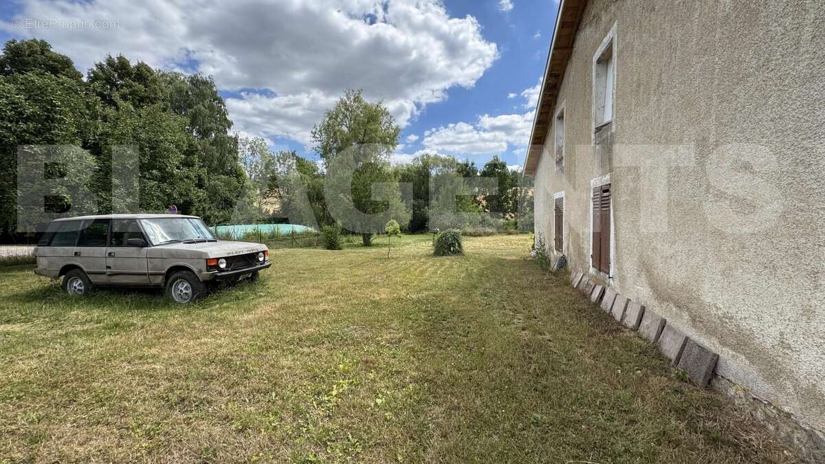 IMG_8939 - Maison à COUSANCES-LES-TRICONVILLE