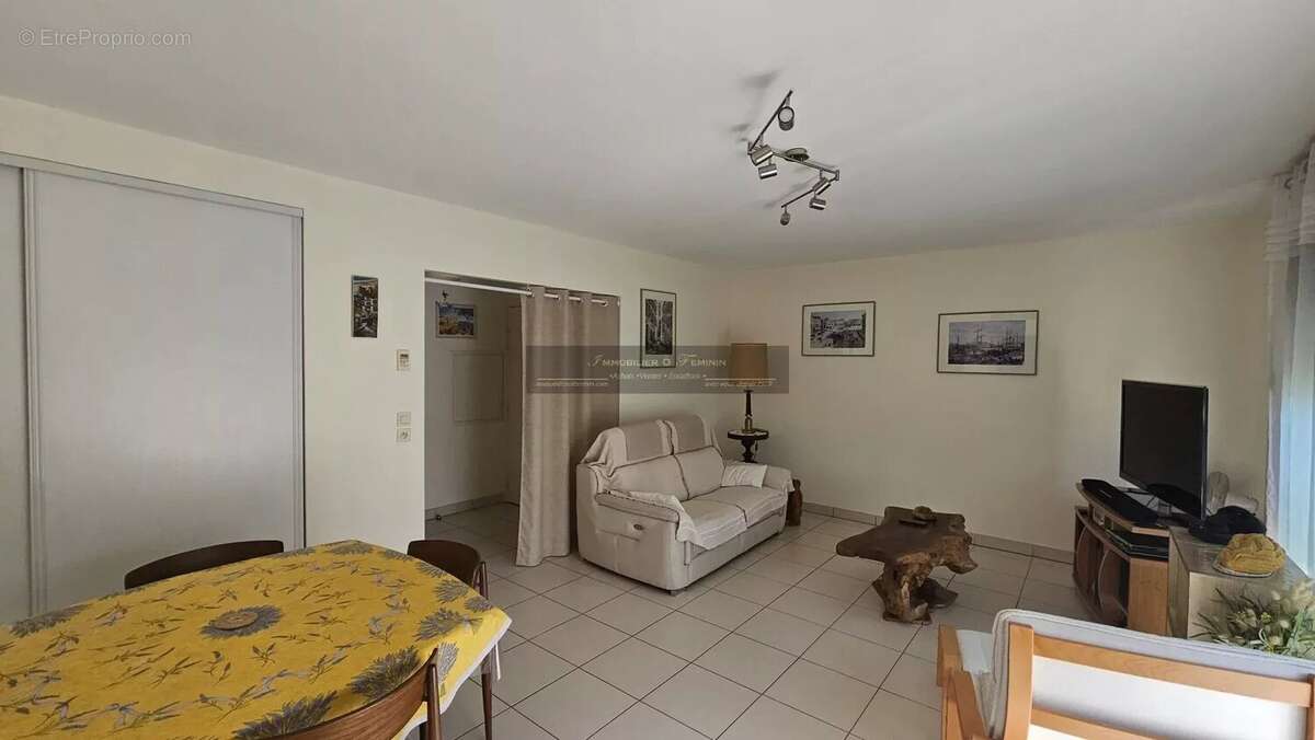 Appartement à SAINT-RAPHAEL