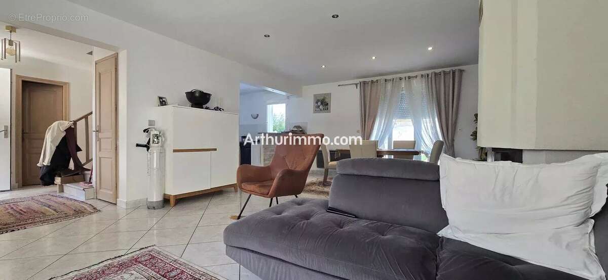 Maison à BOISSY-SAINT-LEGER