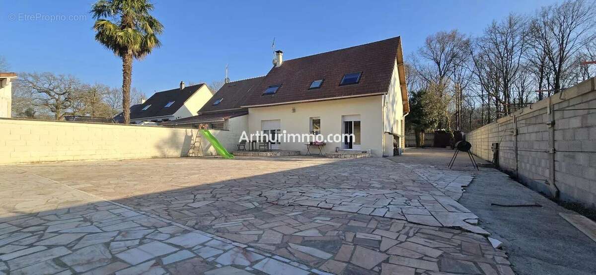 Maison à BOISSY-SAINT-LEGER