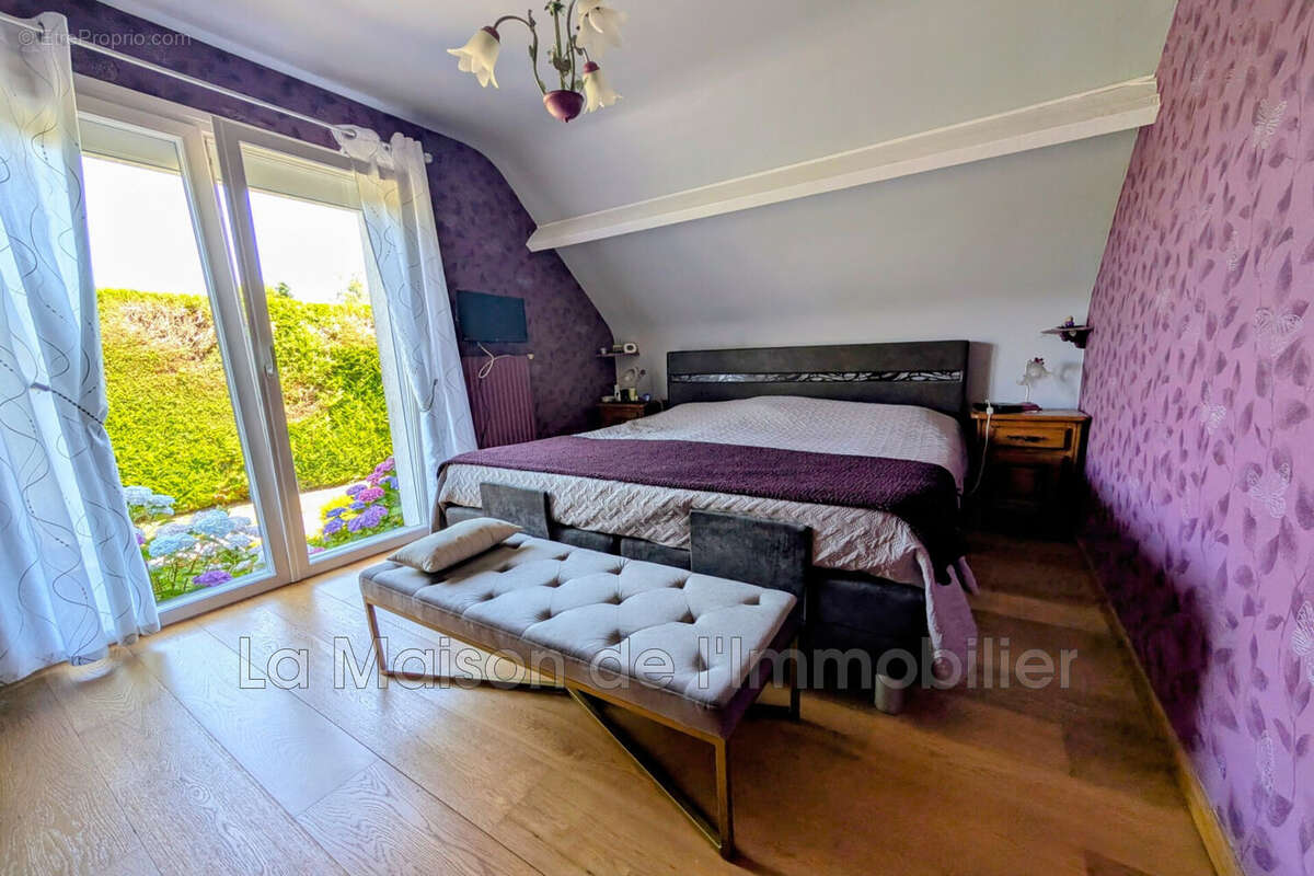 Maison à LA HARENGERE