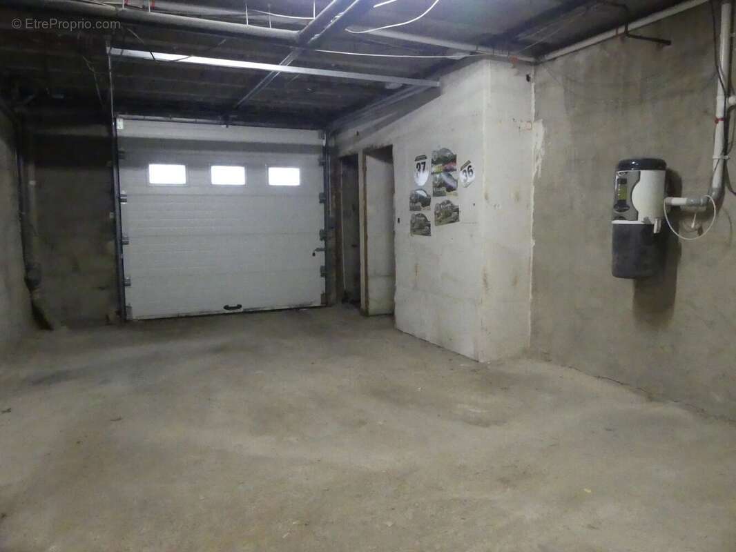 Maison à SAINT-SERNIN-DU-BOIS