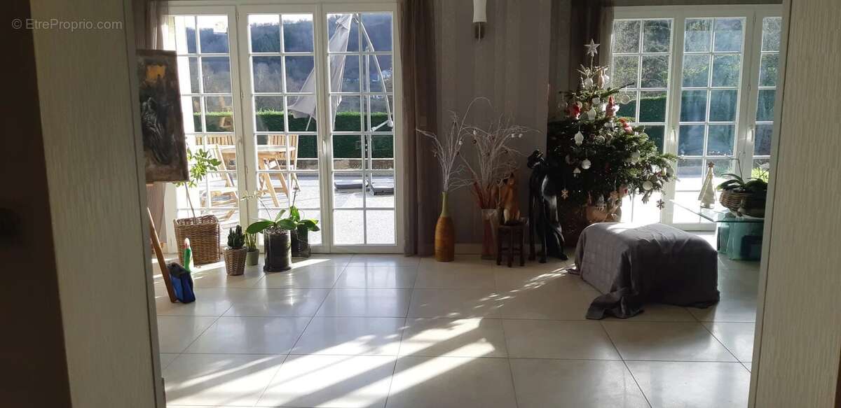 Maison à SAINT-SERNIN-DU-BOIS