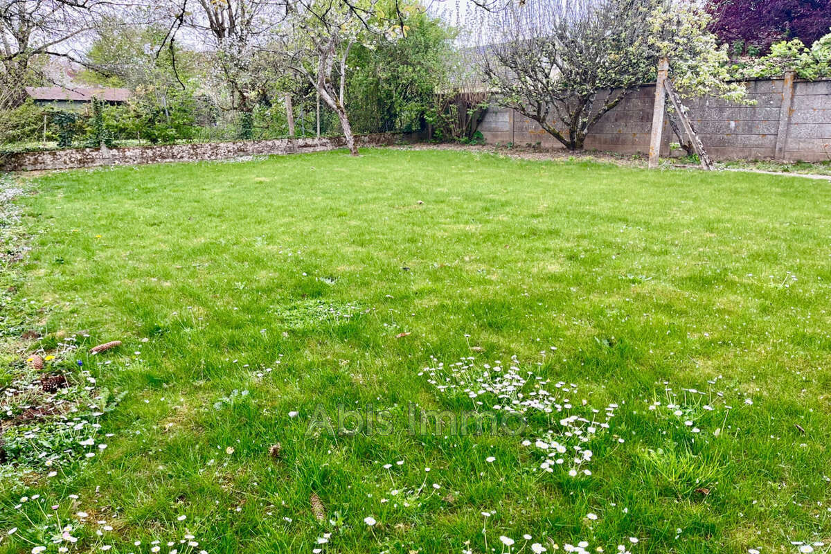 Maison à BEAUVILLIERS