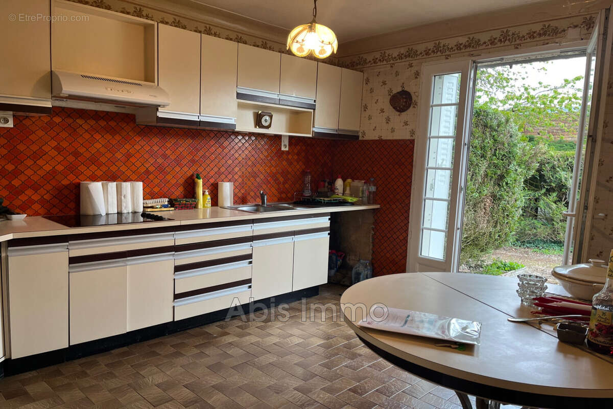 Maison à BEAUVILLIERS