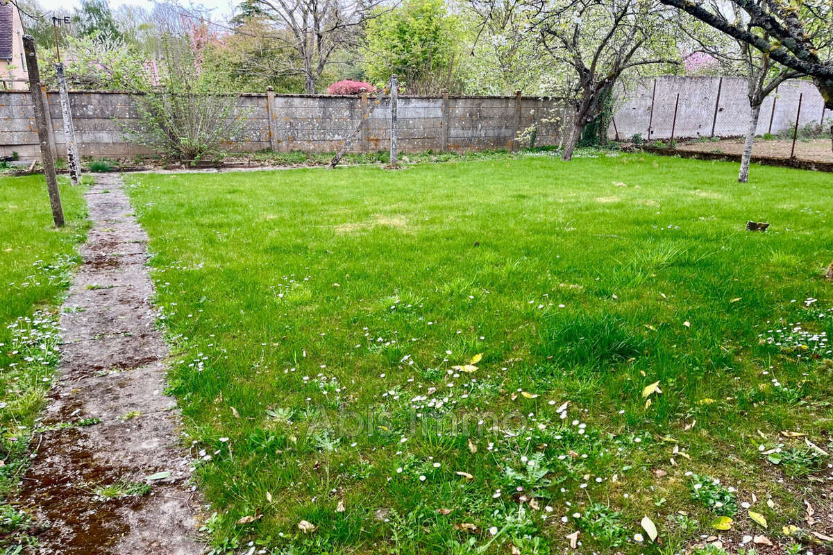 Maison à BEAUVILLIERS