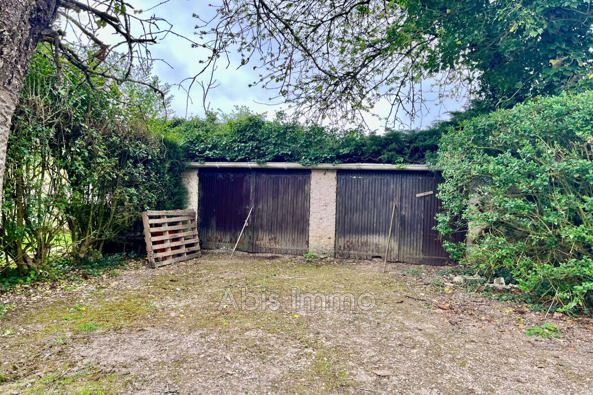 Maison à BEAUVILLIERS
