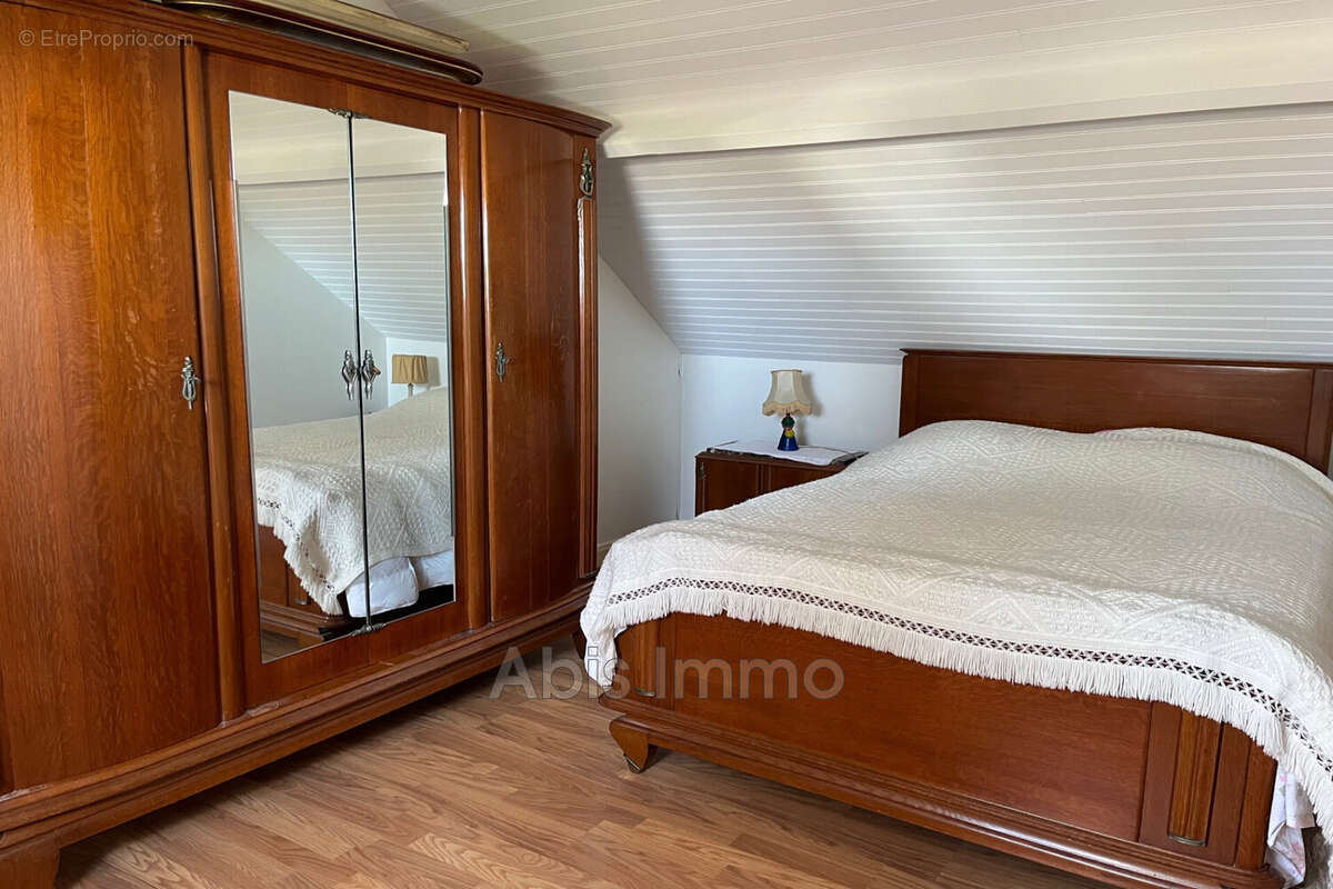 Maison à BEAUVILLIERS