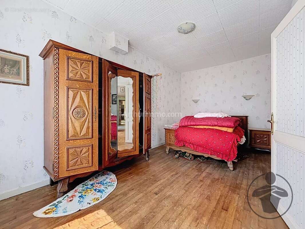 Maison à SAINT-DENIS-DE-PILE