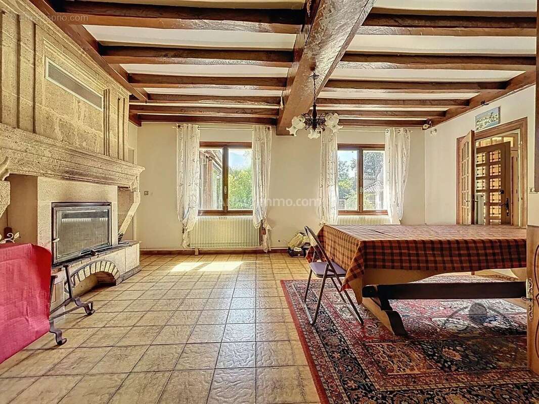 Maison à SAINT-DENIS-DE-PILE