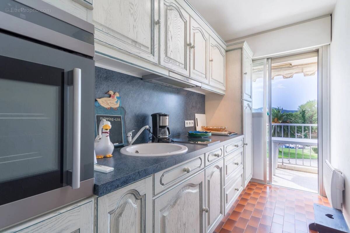 Appartement à MANDELIEU-LA-NAPOULE