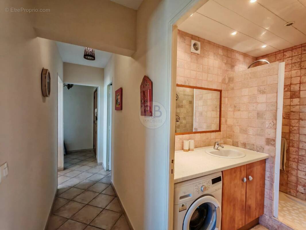 Appartement à FREJUS