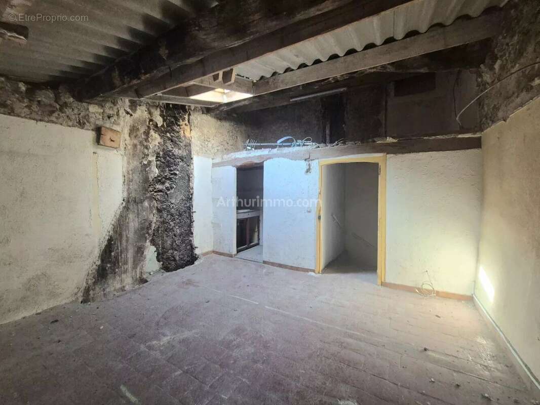 Maison à TRANS-EN-PROVENCE