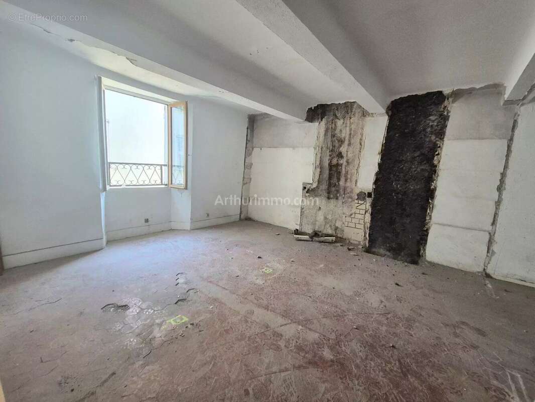 Maison à TRANS-EN-PROVENCE