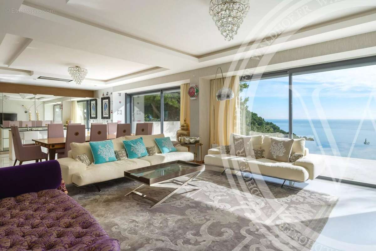 Maison à VILLEFRANCHE-SUR-MER