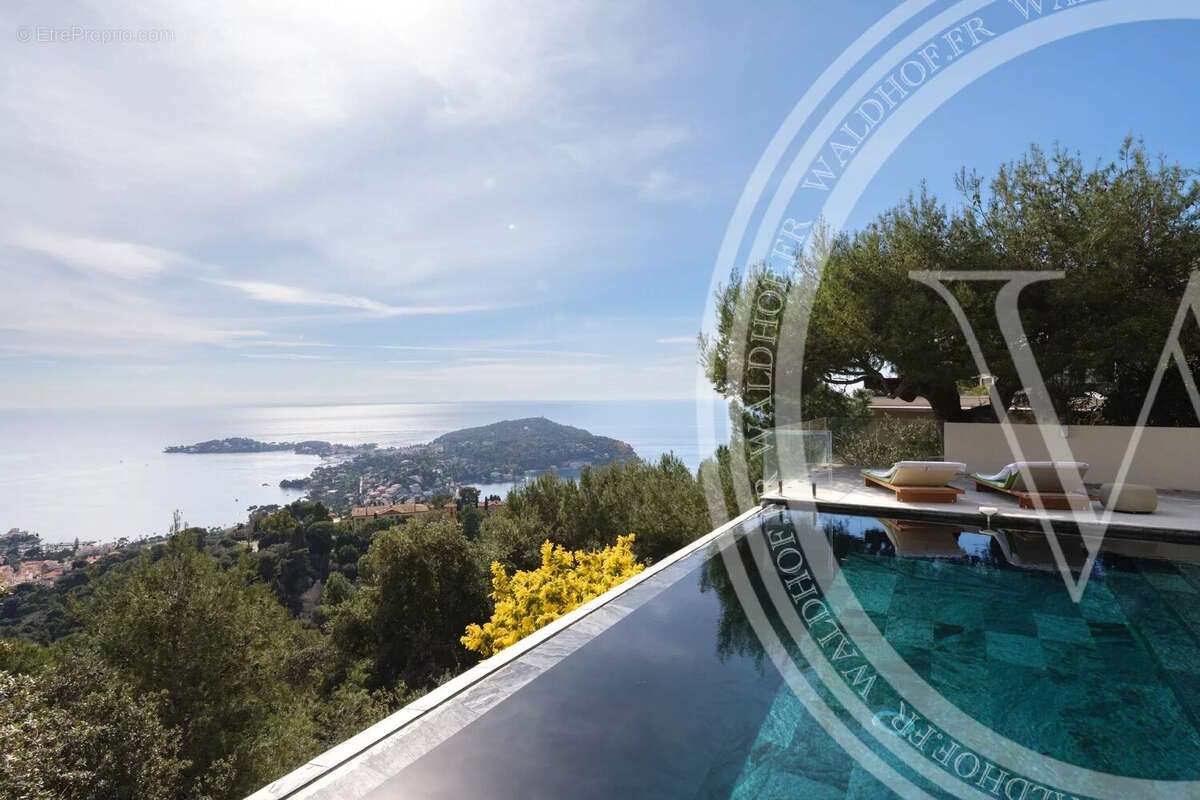 Maison à VILLEFRANCHE-SUR-MER