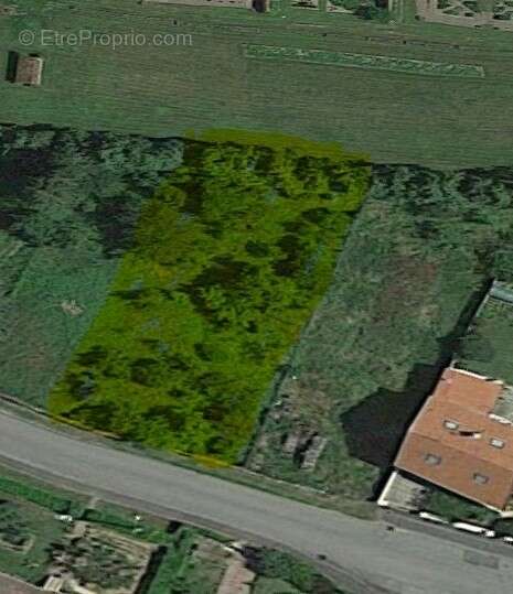 Terrain à GERBEVILLER