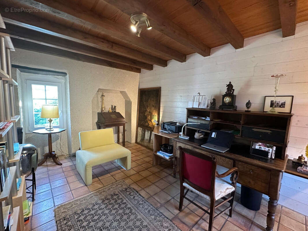 CHAMBRE RDC OU BUREAU. - Maison à CASTERA-VERDUZAN