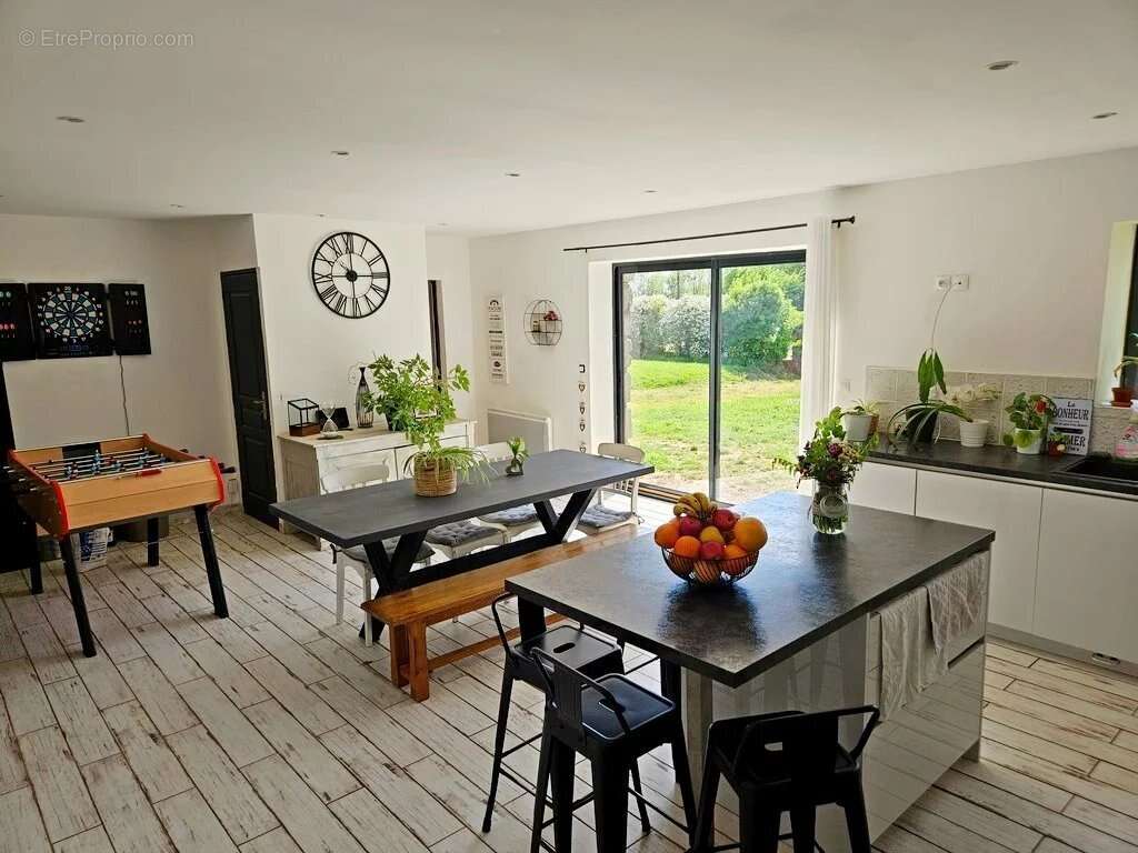 Maison à ALLIGNY-EN-MORVAN