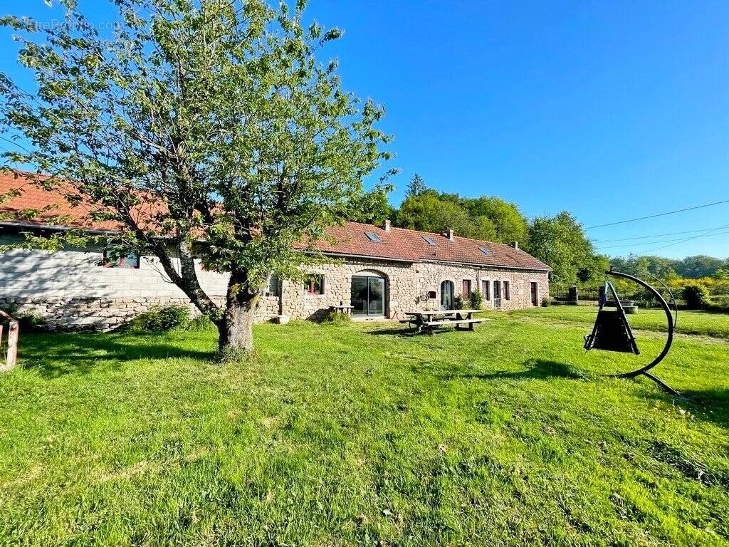 Maison à ALLIGNY-EN-MORVAN