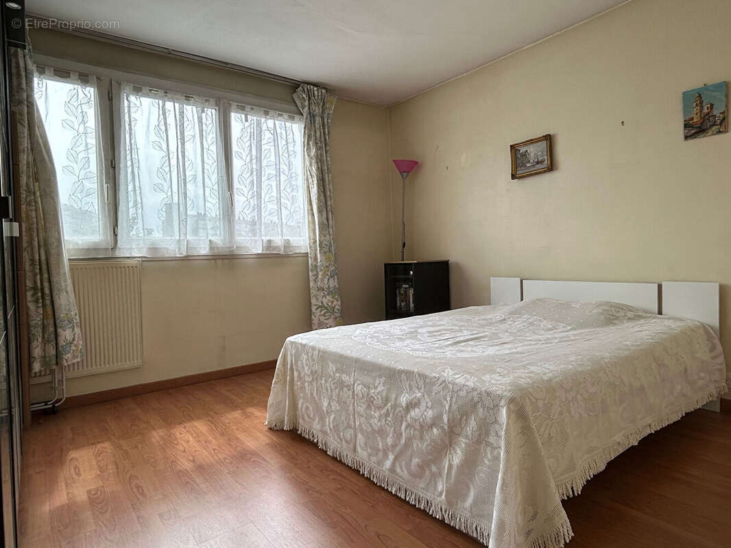 Appartement à BAGNOLET