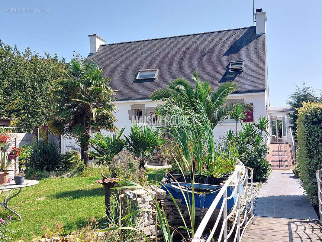 Maison à LE HEZO