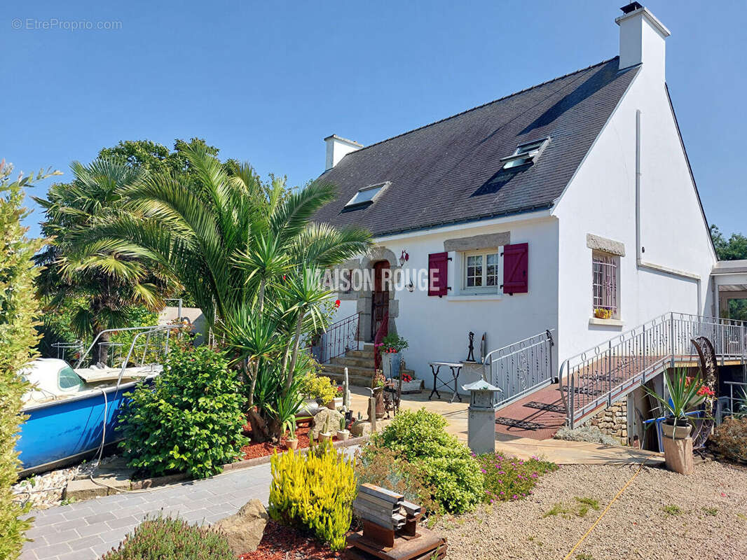 Maison à LE HEZO