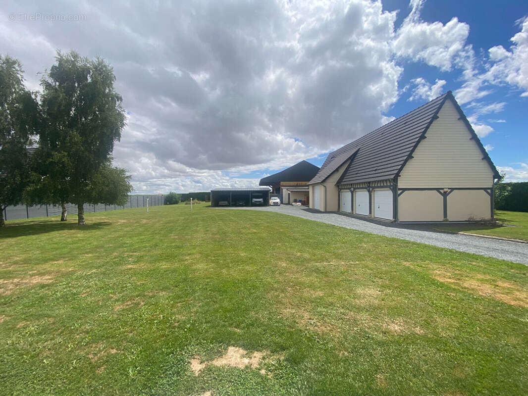 Maison à LE NEUBOURG