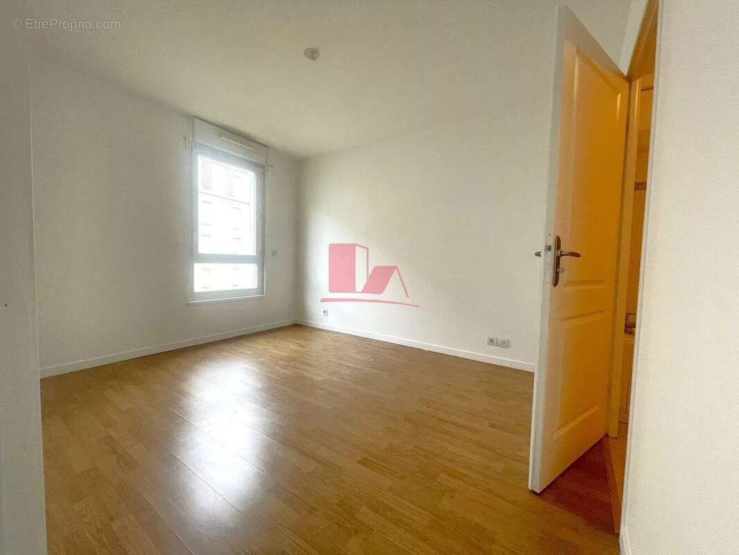 Appartement à ISSY-LES-MOULINEAUX