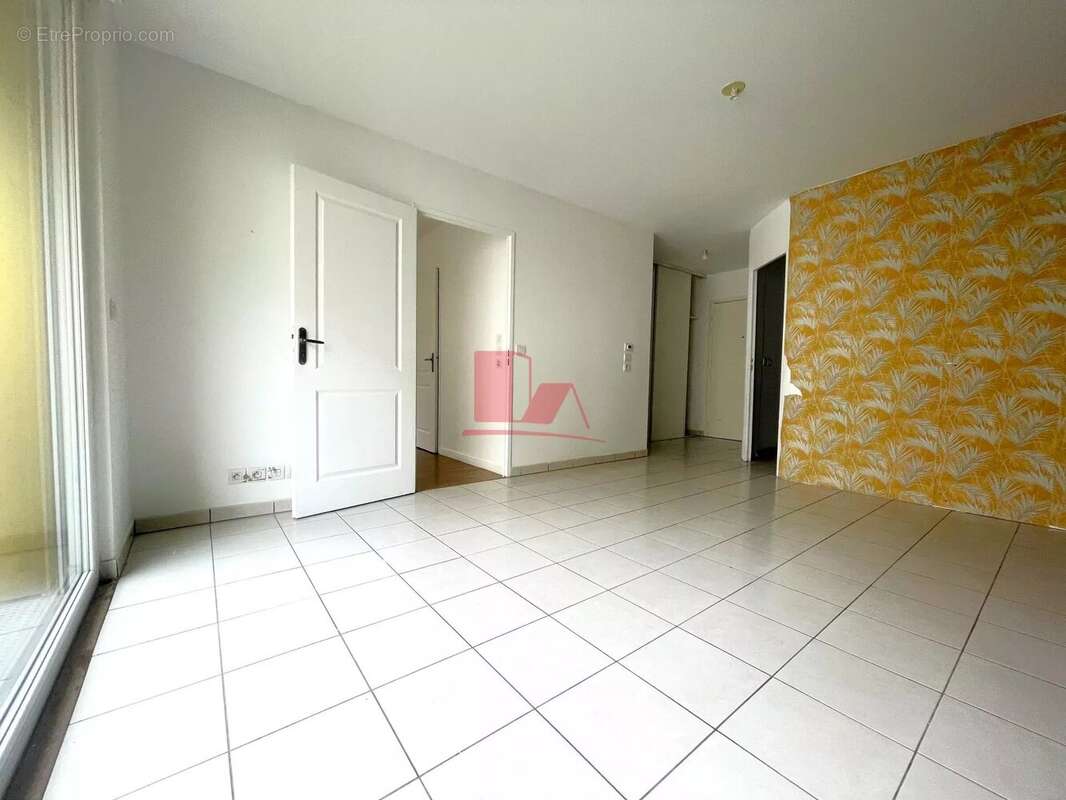 Appartement à ISSY-LES-MOULINEAUX