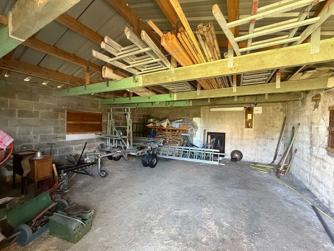 Terrain à NEUVY-PAILLOUX