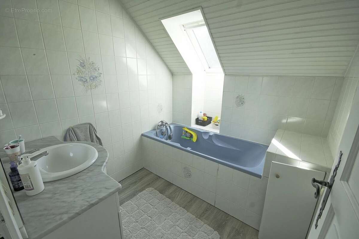 Maison à PUTOT-EN-BESSIN