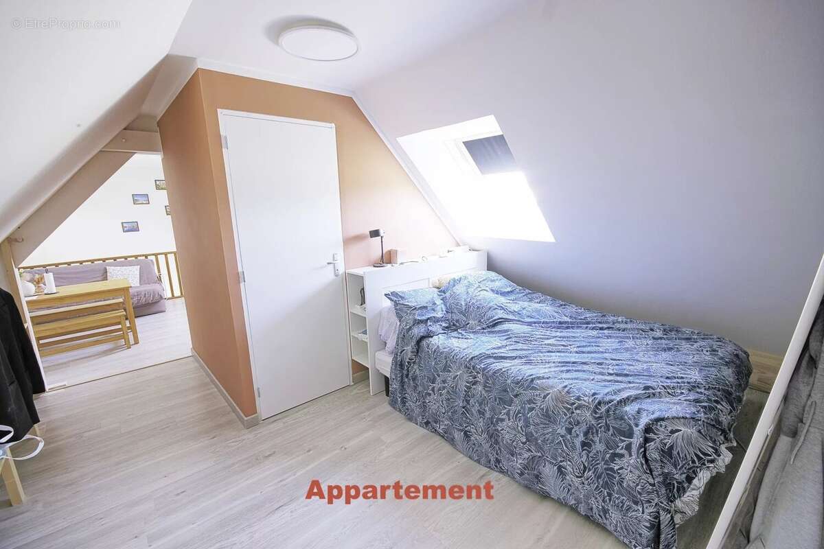 Maison à PUTOT-EN-BESSIN