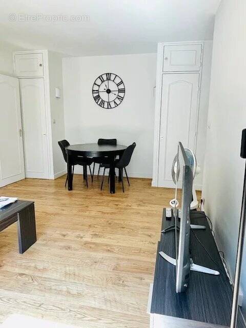 Appartement à CHENNEVIERES-SUR-MARNE