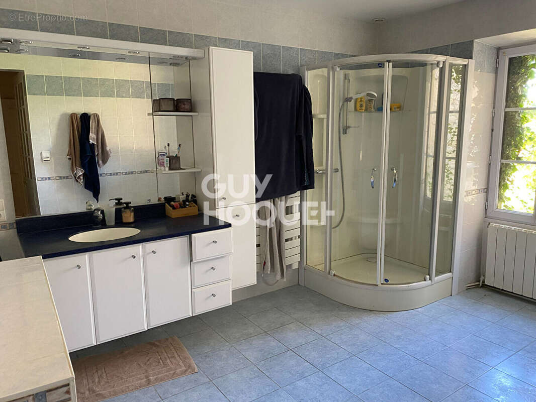 Maison à FONTENAY-LE-COMTE