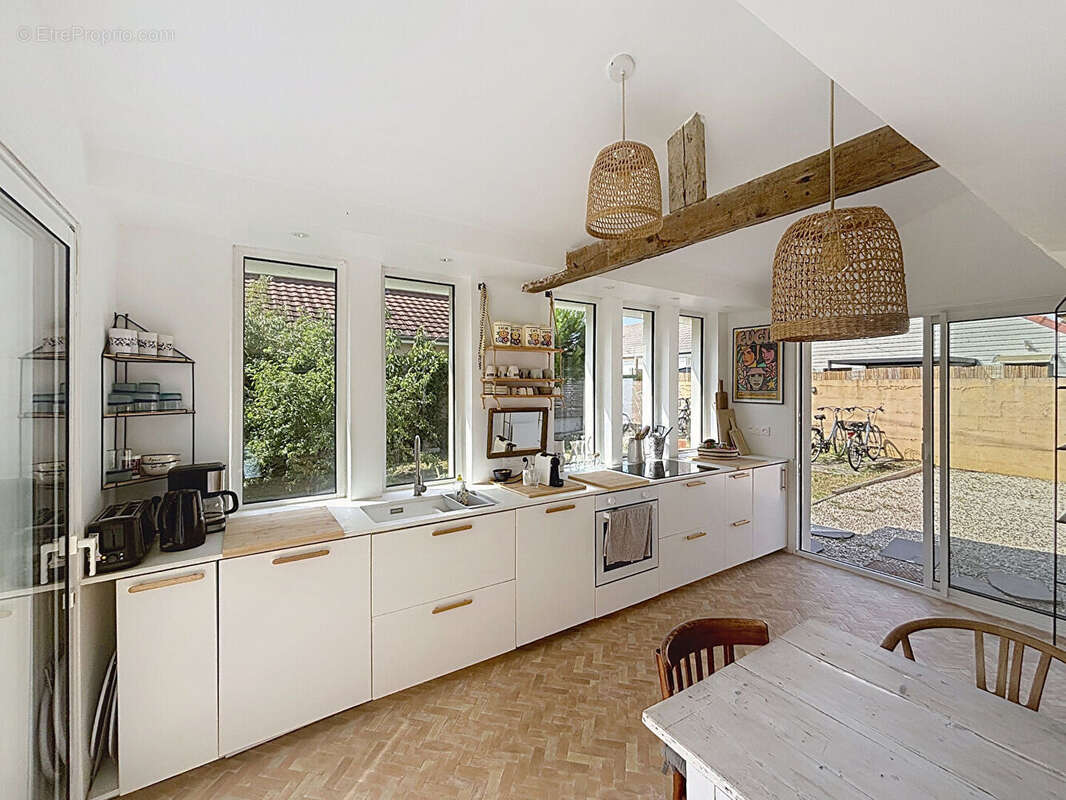 Maison à DIVES-SUR-MER