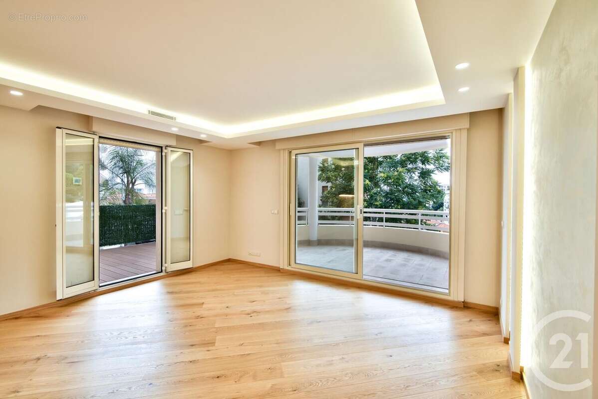 Appartement à BEAUSOLEIL