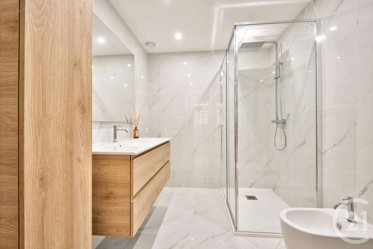 Appartement à BEAUSOLEIL