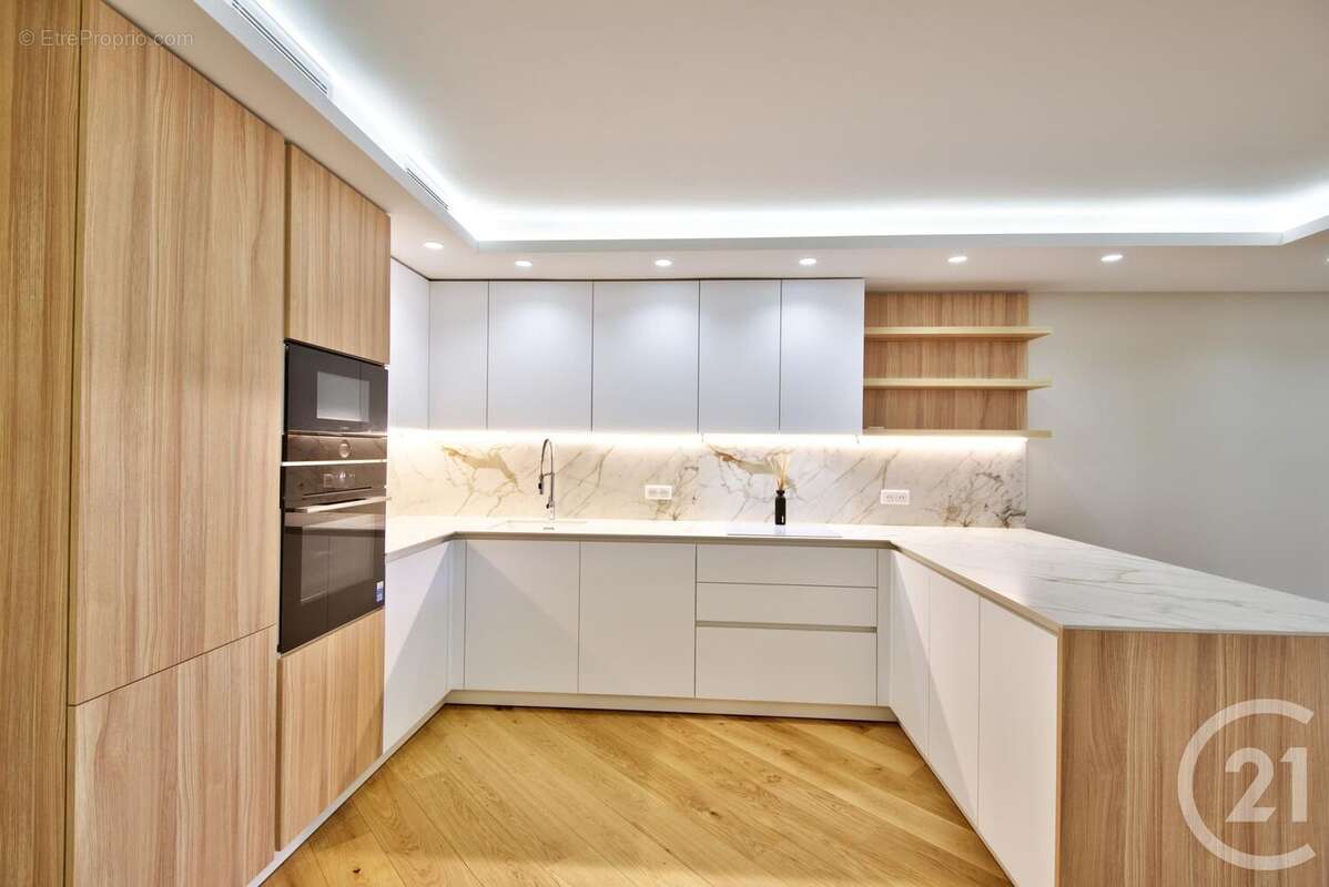 Appartement à BEAUSOLEIL