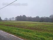 Terrain à PEYRILHAC