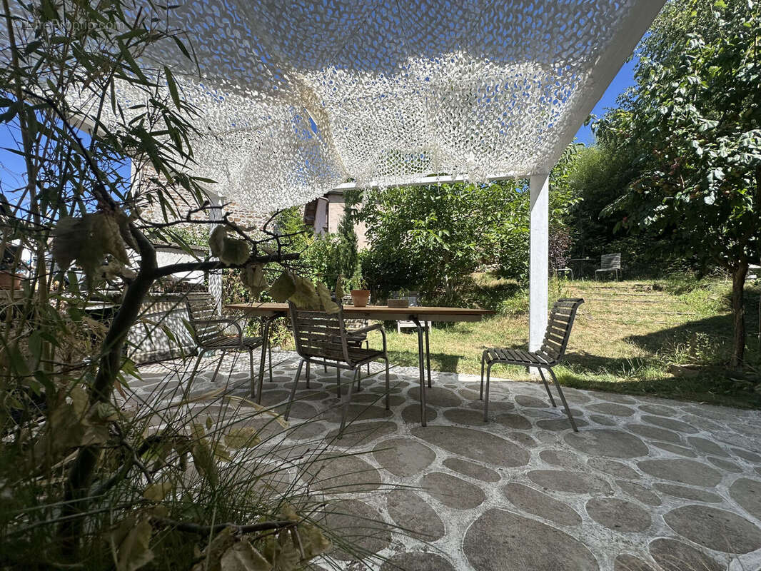 Photo 2 - Maison à SAINTE-COLOMBE-SUR-GAND