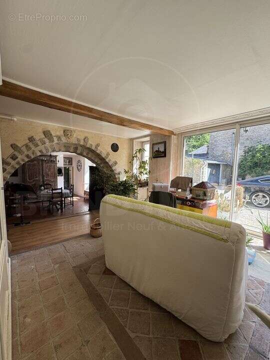 Maison à CHALO-SAINT-MARS